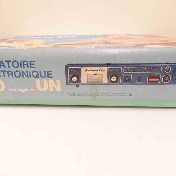 Science Fair 200 in One Electronic Project Lab Vintage Tandy Radio Shack - Picture 11 of 12